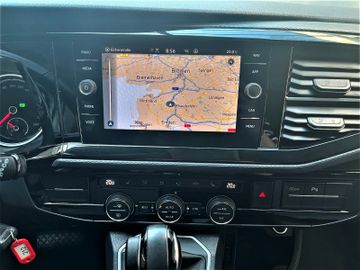 Volkswagen T6 Multivan - 12
