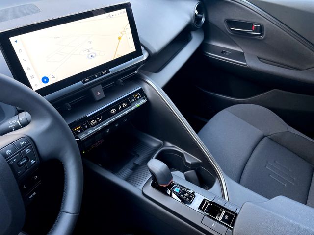 Toyota C-HR 1.8 Hybrid Teamplayer *2xPDC*ACC*elHKL*LED*