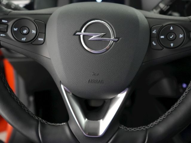 Corsa-e F EDITION 50kWH AT+RÜCKFAHRKAMERA+SITZ-/