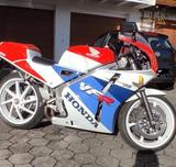 Honda VFR 400 R - HONDA VFR 400