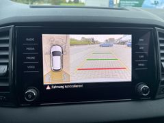 SKODA Selection 1.5TSI DSG AHK Pano Matrix LED Tour