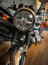 Kawasaki W800 Bildschön  fast wie neu Erstbesitz  - KAWASAKI 800