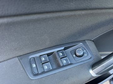 Volkswagen Touran - 9
