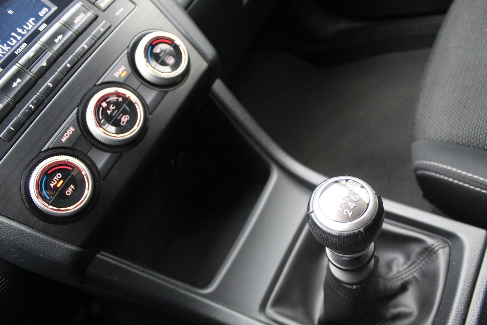 Fahrzeugabbildung Subaru XV Comfort AWD*Klimaautom.*Sitzh.*Nebel