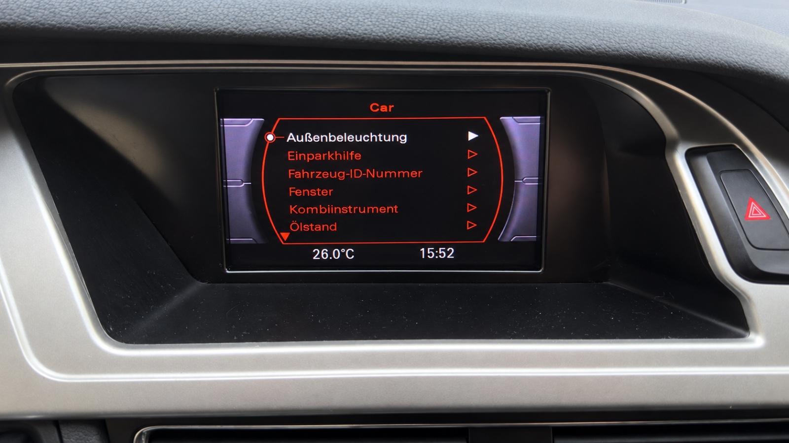 Audi A4 2009 — photo 15