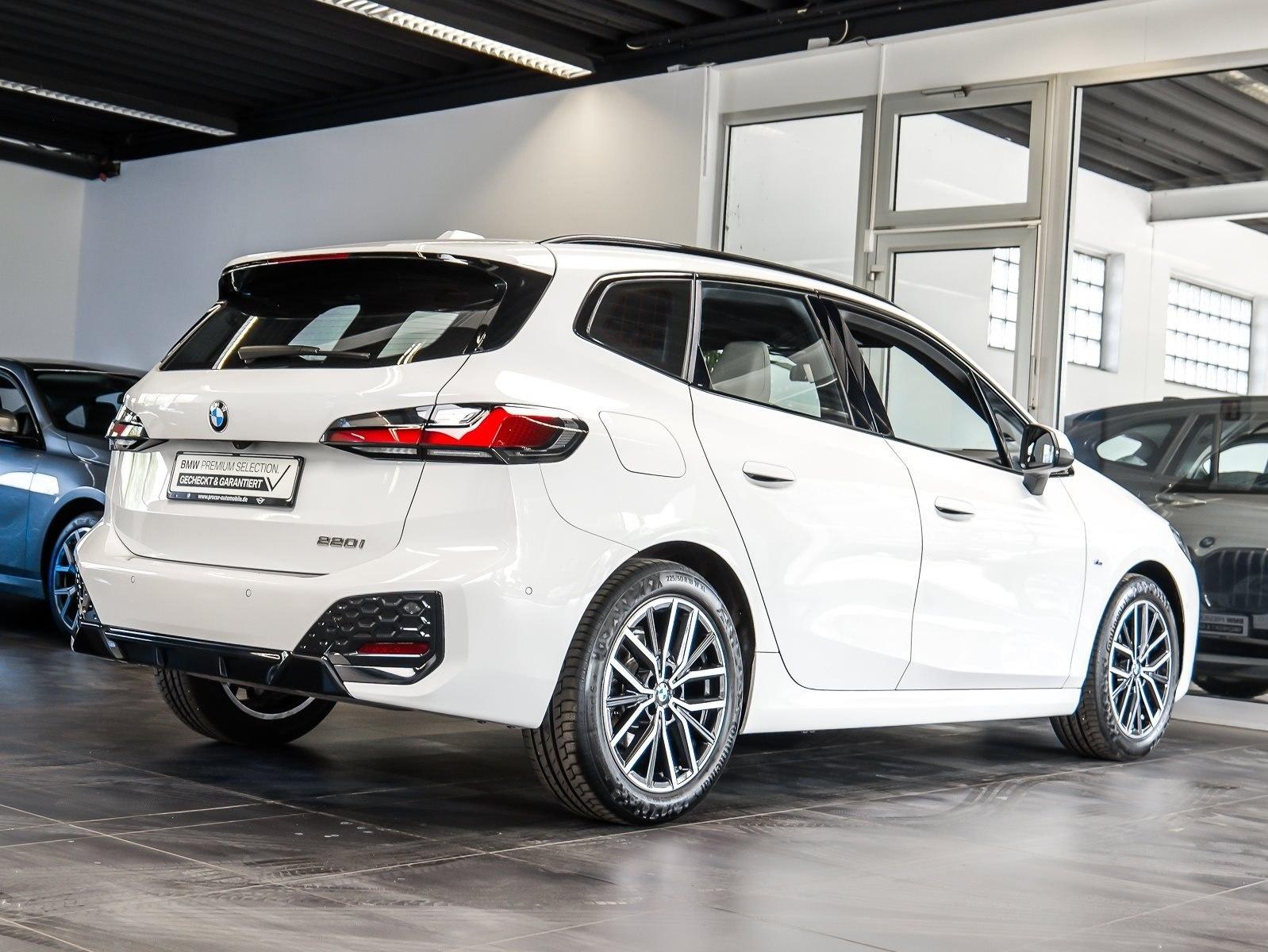 BMW 220i Active Tourer+M Sport+LC Plus+AHK+LED+HiFi+