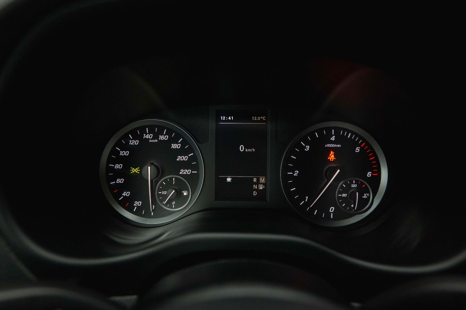 Fahrzeugabbildung Mercedes-Benz Vito Mixto 119 CDI 4MATIC kompakt *LED*Kamera*