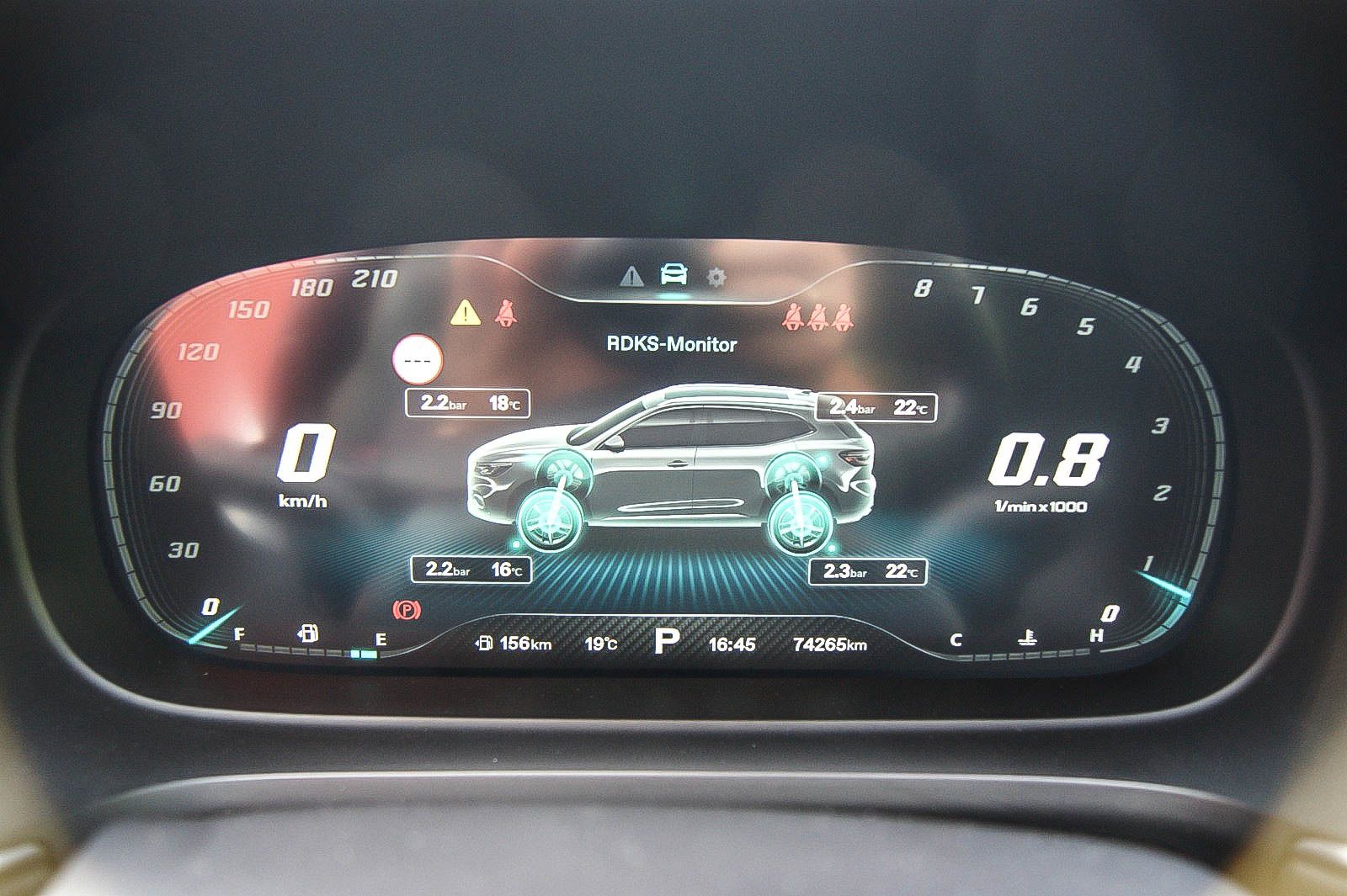 Fahrzeugabbildung MG HS 1.5T-GDI Aut. Luxury PANORAMA LEDER ASSISTENT