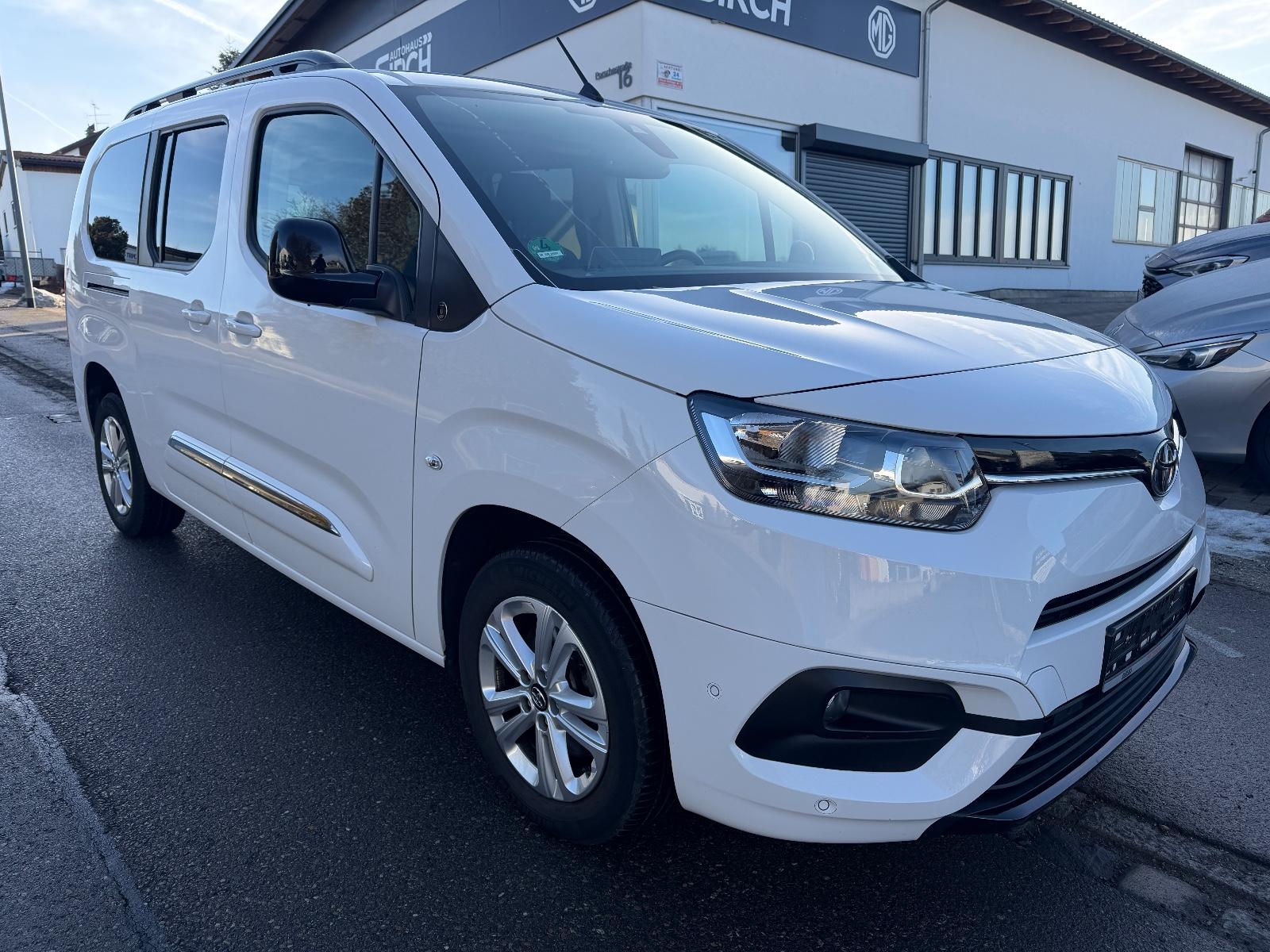 Toyota Proace City Verso L2 Team Deutschland NAVI/1.Hd