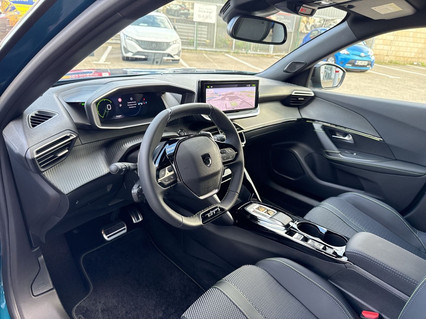 Peugeot 2008 - Bild 11