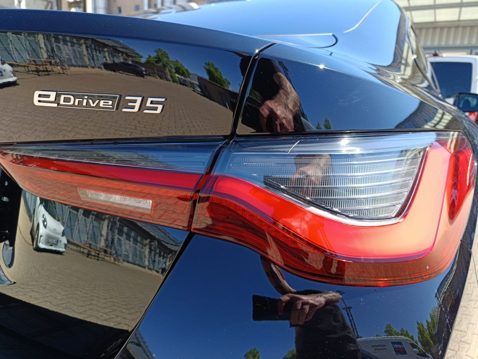 BMW i4 - Bild 11