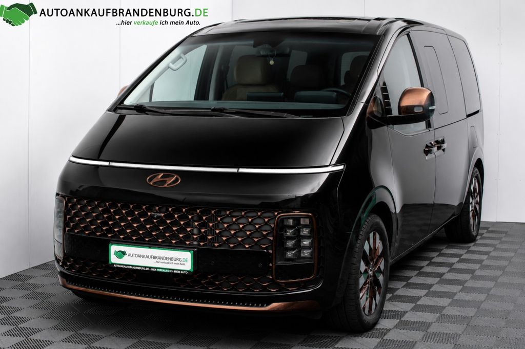 Image of Hyundai STARIA