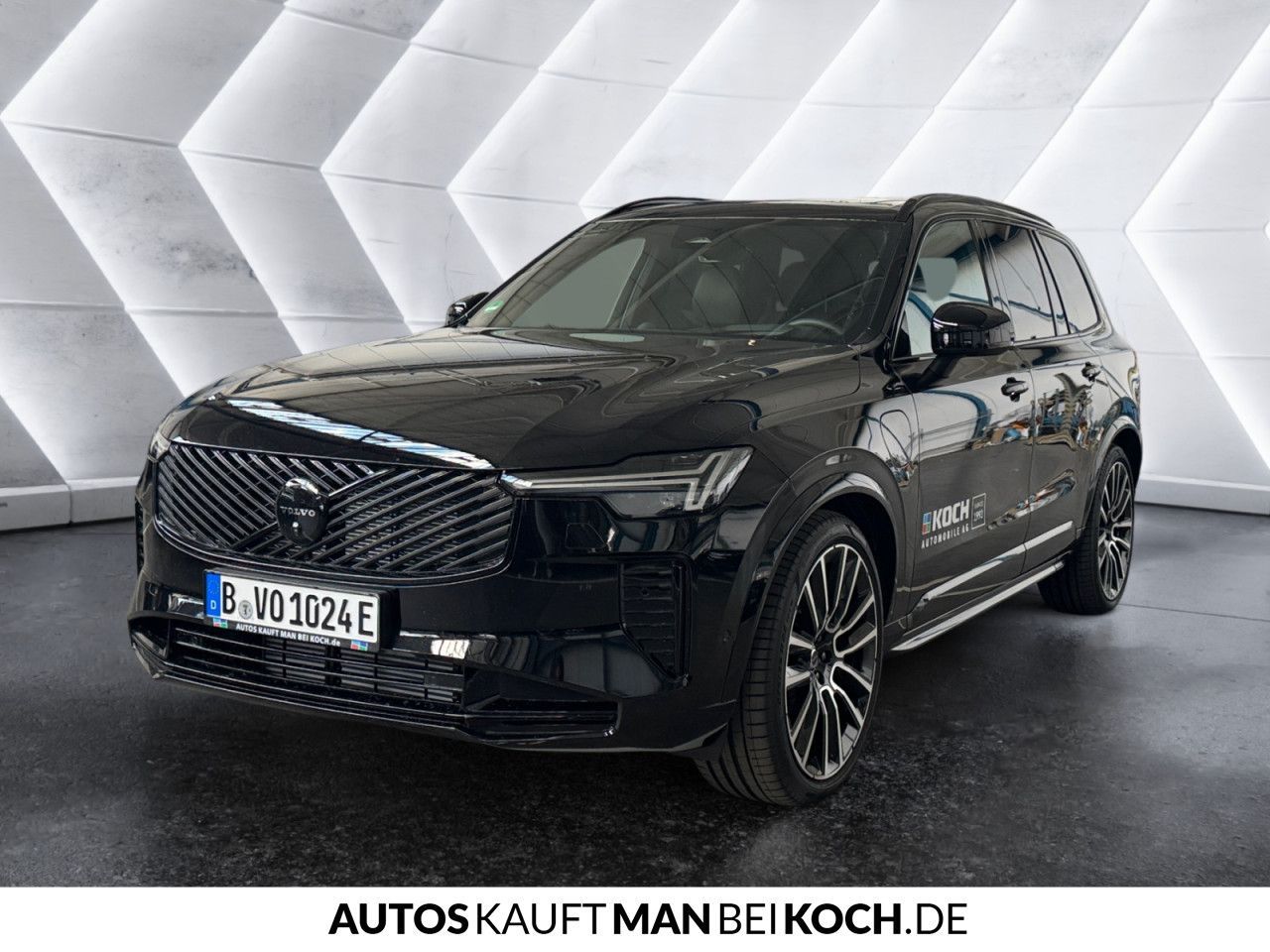Volvo XC90 Black Edition T8 AWD Plug-in Hybrid Ultra imagem 3
