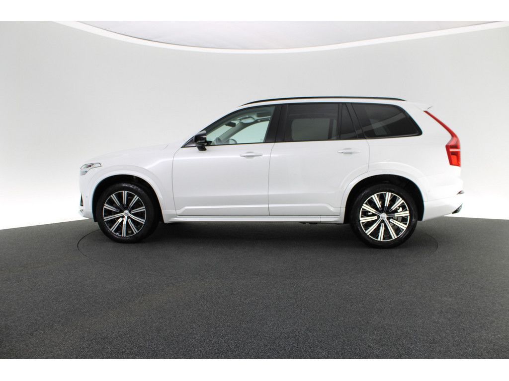 Volvo XC90 — hlavná fotografia