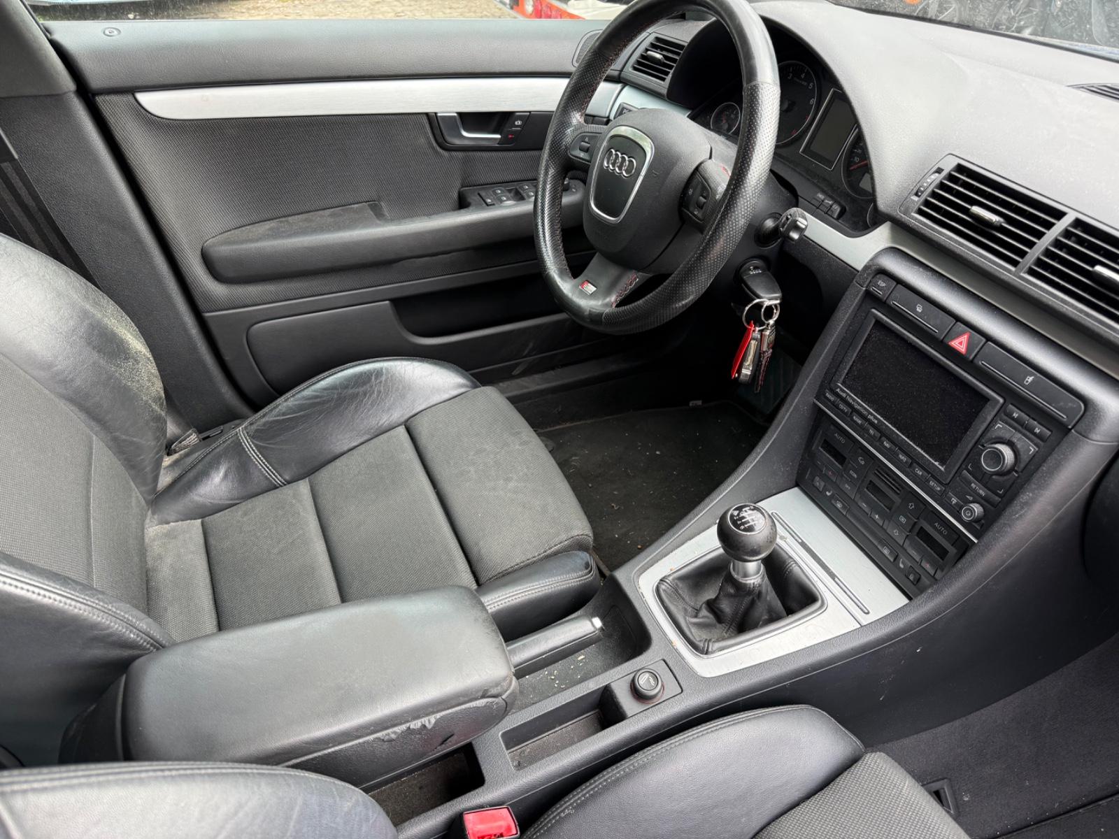 Audi A4 2006 — photo 11