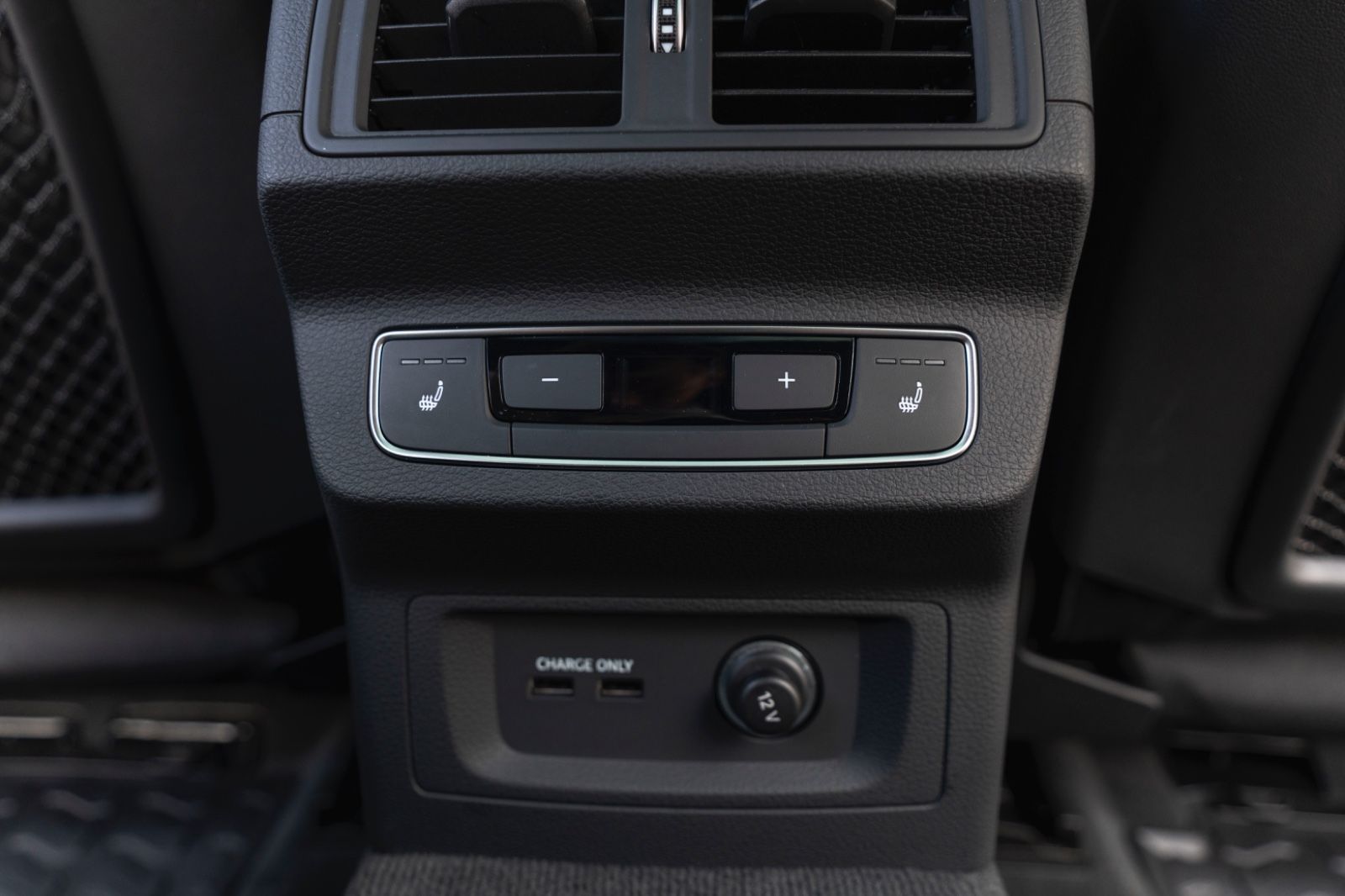 Fahrzeugabbildung Audi SQ5 3.0T SPORTBACK 360° B&O HUD MATRIX ACC PANO