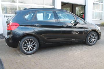 BMW 220 - 5