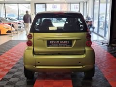 Fahrzeugabbildung Smart ForTwo coupe Micro Hybrid Drive (PANO/SERVO/CLIM