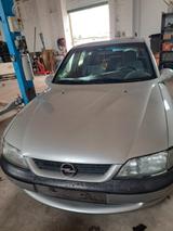 Opel Vectra 2.0 16V CD Sport Sport - gebrauchte Opel Vectra aus dem Jahr 1997