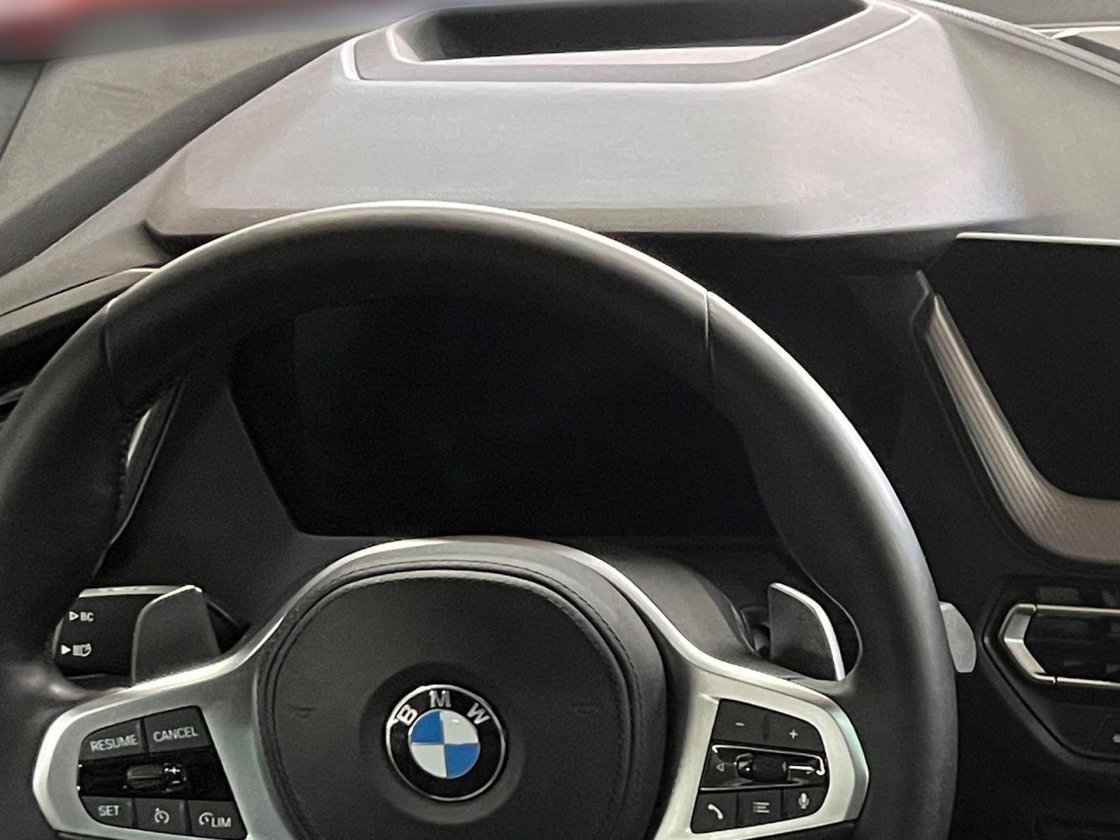 BMW M235i 2er Gran Coupe M235 i xDrive PANO LED Busi