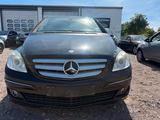 Mercedes-Benz B 170 B 1HAND/SCHECKHEFT/PANORAMA TOP - Mercedes-Benz B 170 mit Panoramadach