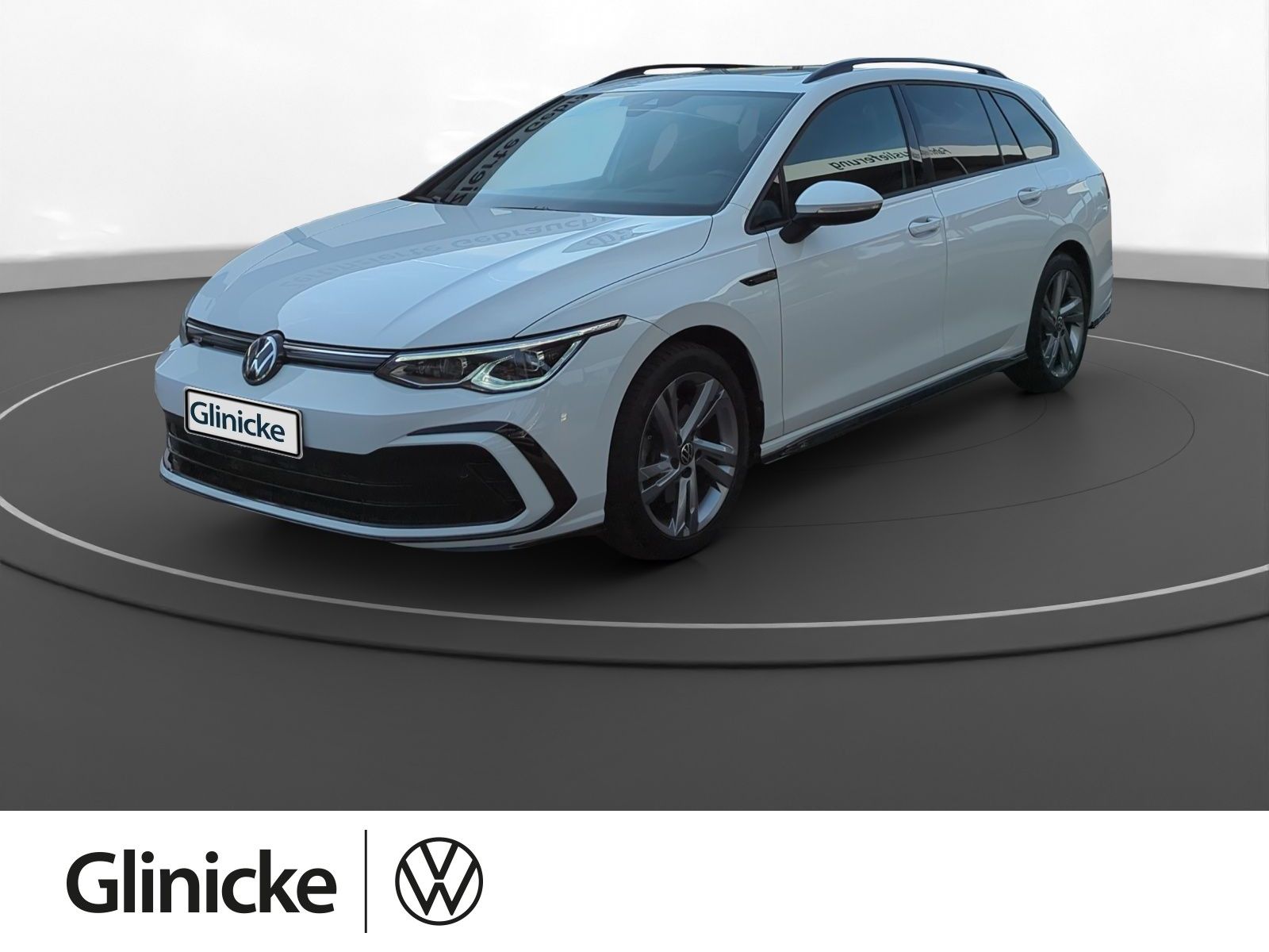 Volkswagen Golf VIII Variant 2,0 TDI R-Line Navi Pano Kamer