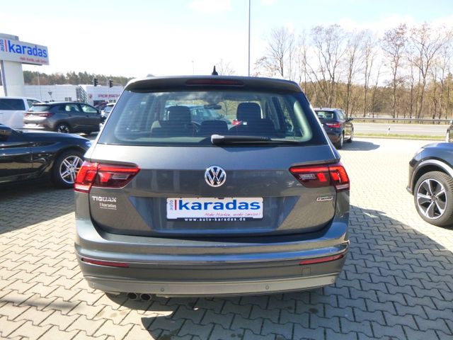 Fahrzeugabbildung Volkswagen Tiguan 2,0 TDI 4Motion >AUT/KAM/NAV/SHZ/ACC<