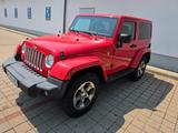 Jeep Wrangler 2.8l CRD Sahara Automatik Sahara - Jeep Wrangler: Rot