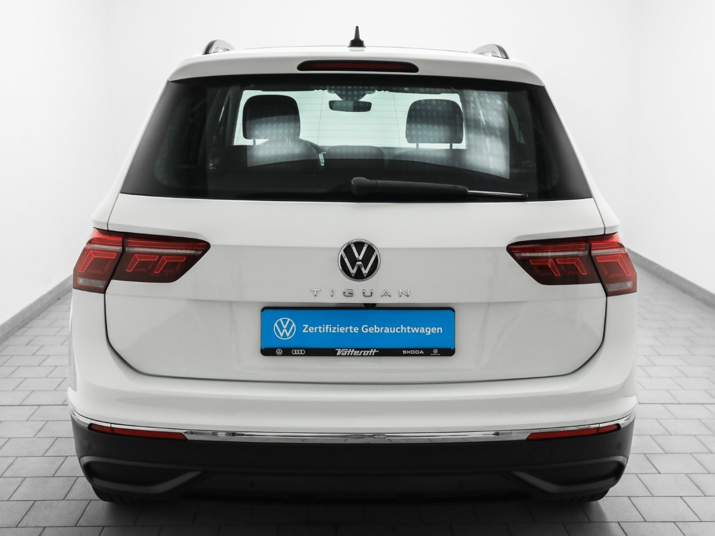 Volkswagen Tiguan 2.0 TDI LIFE Pano AHK Standheiz Kamera foto 4