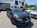 Volkswagen Golf VII Lim. Allstar BMT*NAVI*PDC*SHZ*TEMPO*DSG - Volkswagen: Allstar