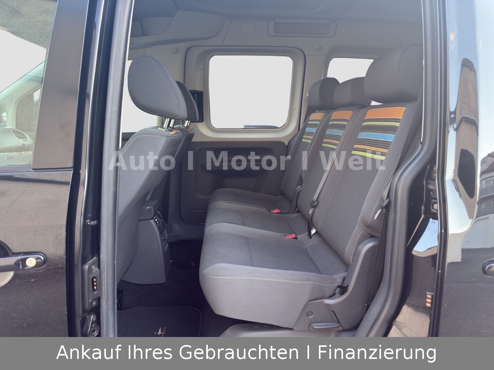 Fahrzeugabbildung Volkswagen Caddy Kasten/Kombi JAKO-O Trendline DSG AHK/SHZ
