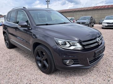 Volkswagen Tiguan - 2