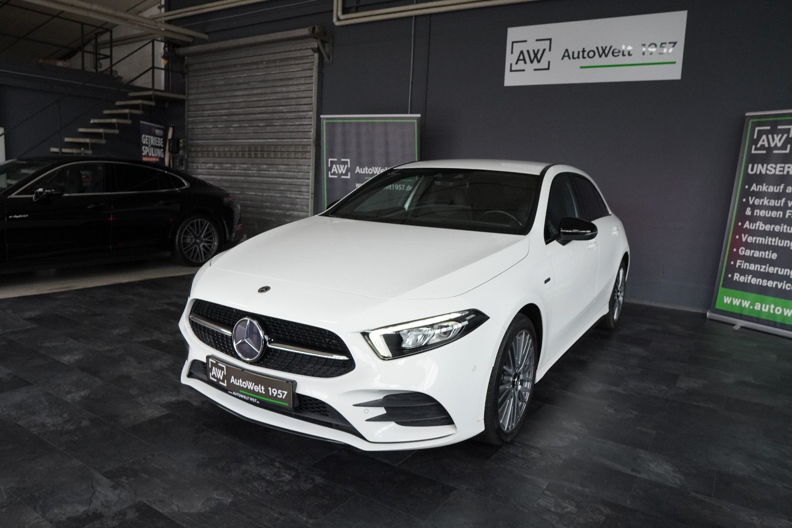 Mercedes-Benz A 250 e Edition 2020*LED*2xAMG*RFK* MBUX*SHZ* imagem 3