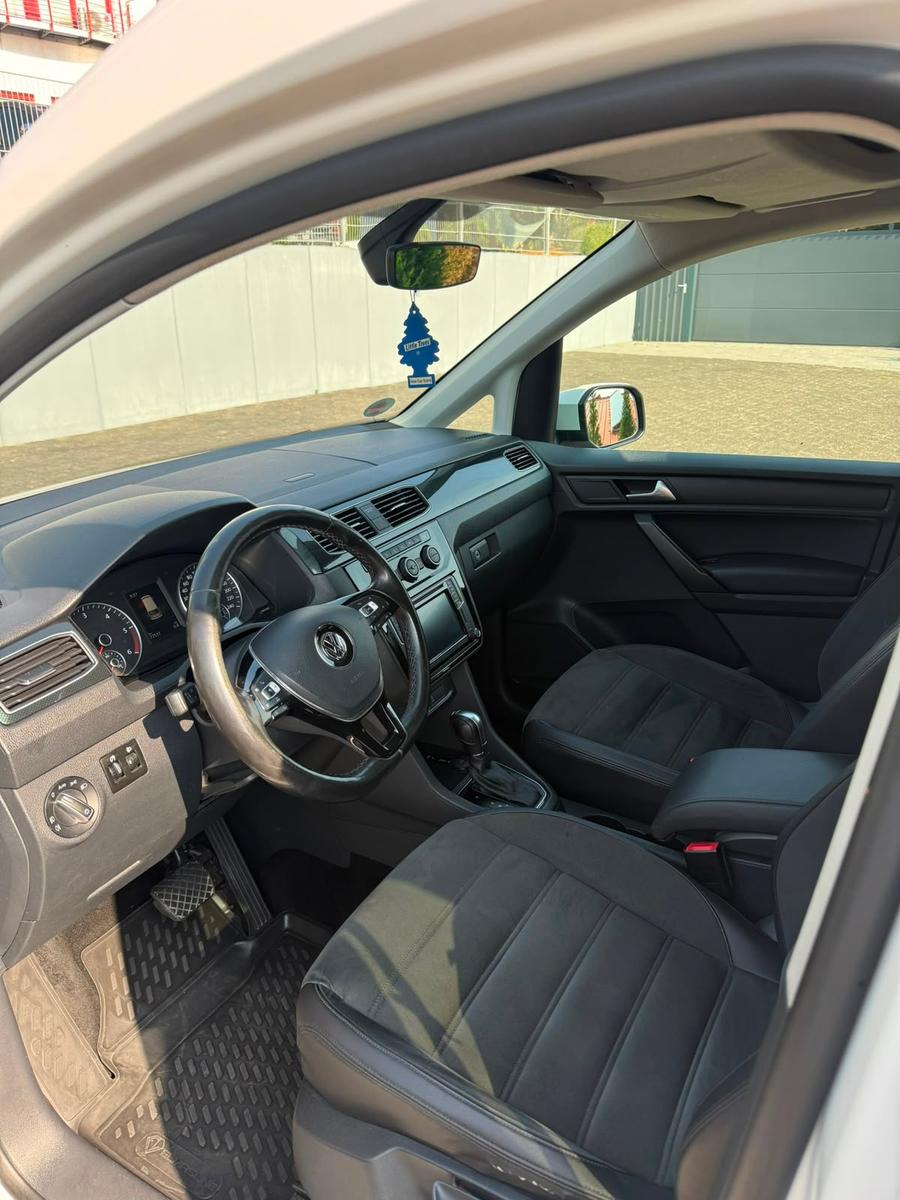 Volkswagen Caddy 2,0TDI 110kW BMT 4MOT DSG XTRA 5-Sitze...