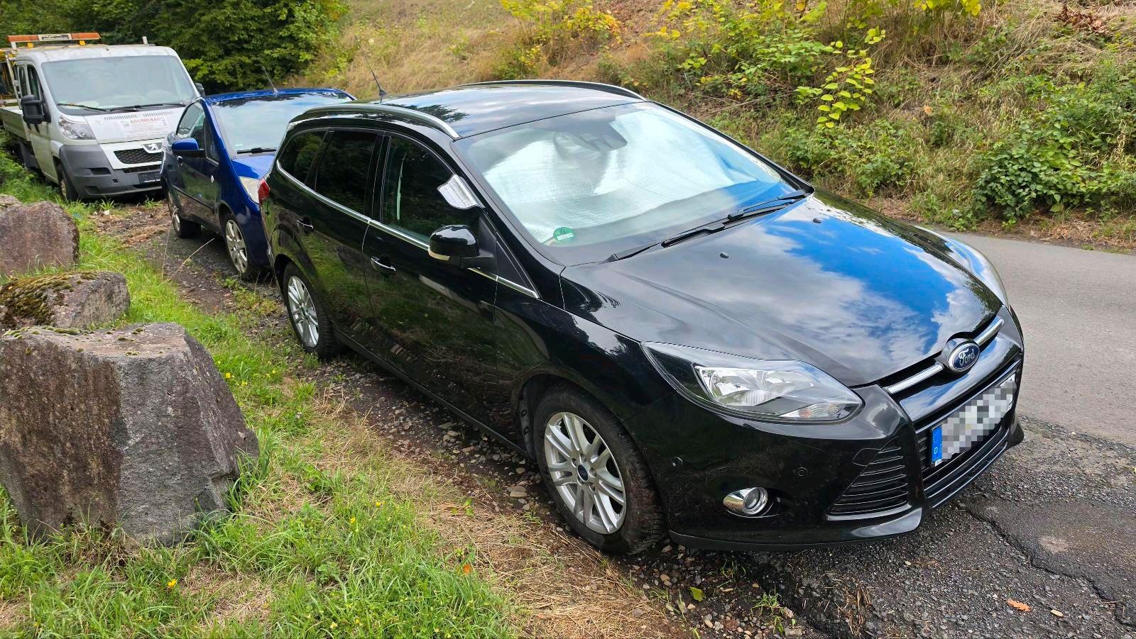 Ford Focus 2014 — interior