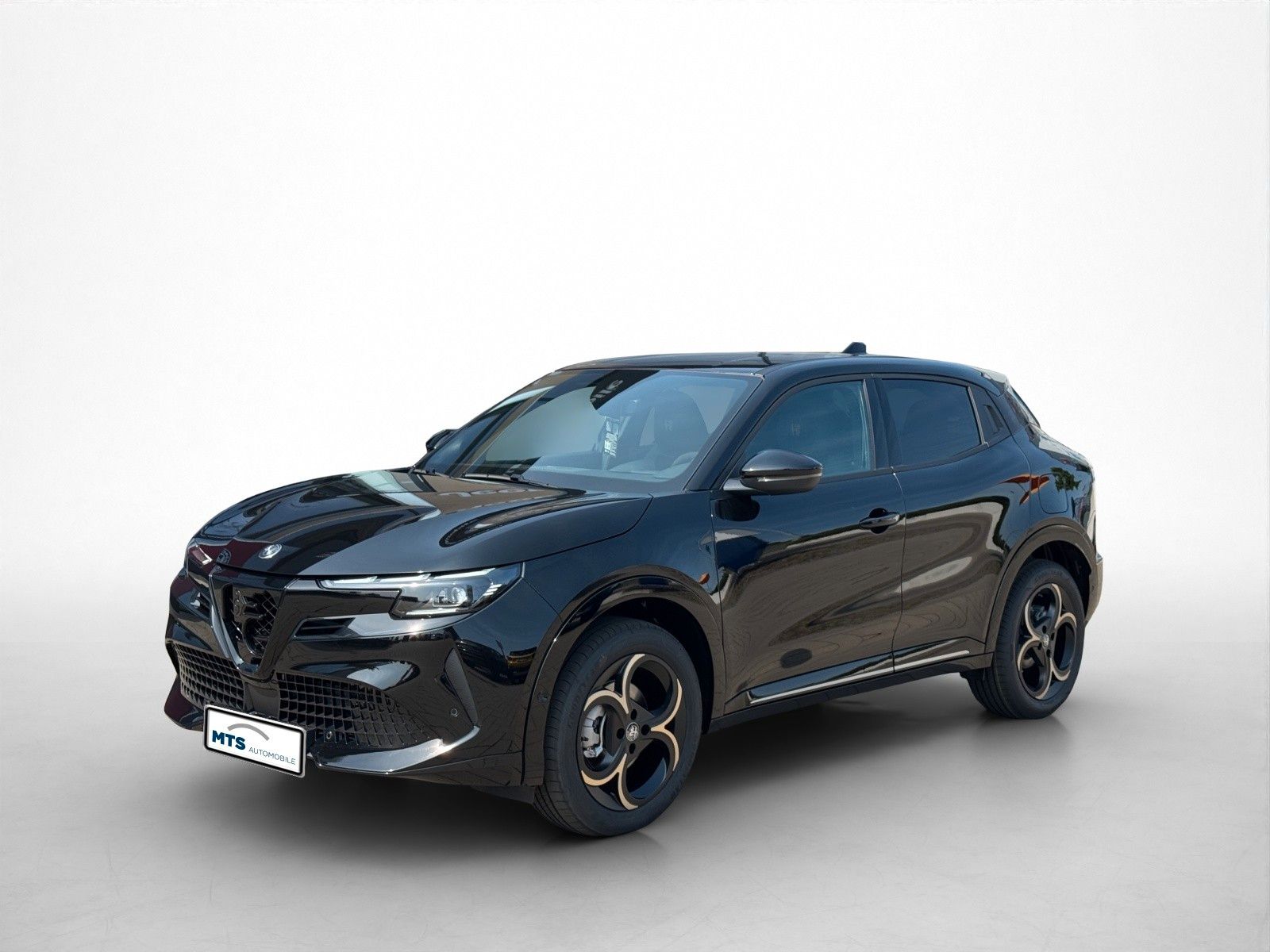 Alfa Romeo Junior Ibrida INTENSA 145PS *Sondermodell*