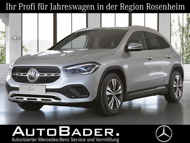 MERCEDES-BENZ GLA 250 4M Progressive MBeam AHK RFK eleHe Spur