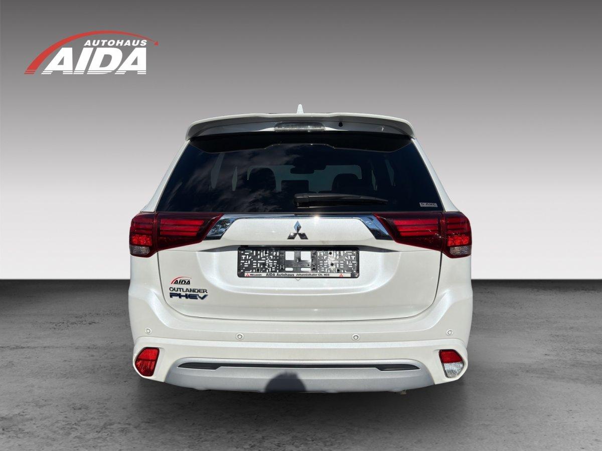 Mitsubishi Outlander 2.4 PHEV TOP 4WD