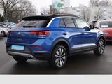 Volkswagen T-Roc Move 1.5 TSI DSG AHK+NAVI+LED+SHZ+PDC+GRA - Volkswagen T-Roc mit Benzin-Antrieb: Limousine, Automatik