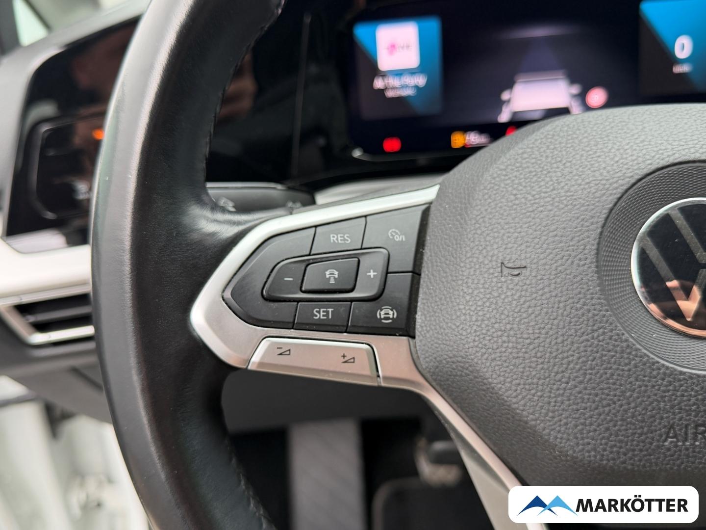 Volkswagen Golf VIII Life StandH/Park Assist/ACC/Navi/Lenkr, миниатюра 29