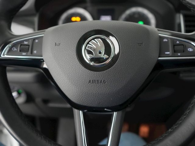 Kodiaq STYLE TSI DSG+AHK+NAVI+RÜCKFAHRKAMERA+SCH