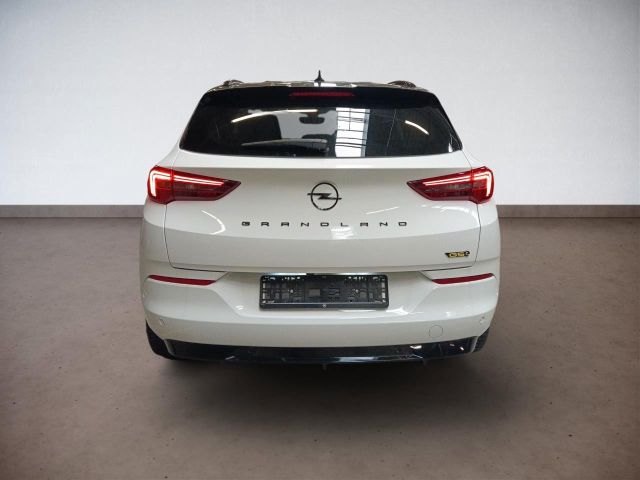 Grandland GSe 4x4 Plug-In-Hybrid Automatik
