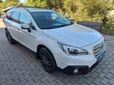 Subaru Outback 2.5i Comfort Lineartronic, AHK - Subaru mit Benzin-Antrieb: Allradantrieb, Kombi