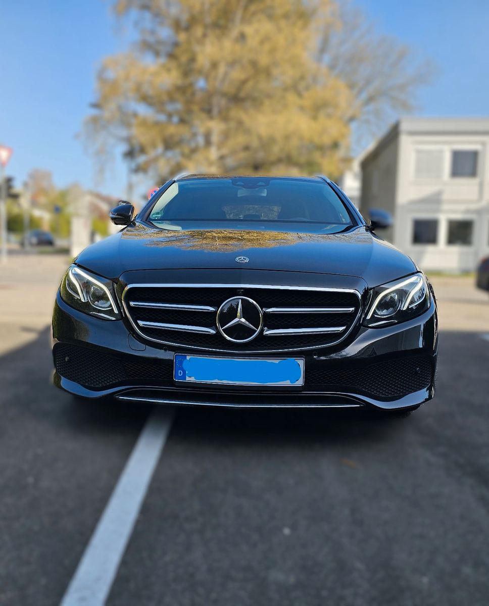 MERCEDES-BENZ Mercedes-Benz E 220 d T 360, FULL MULTIBEAM, HUD