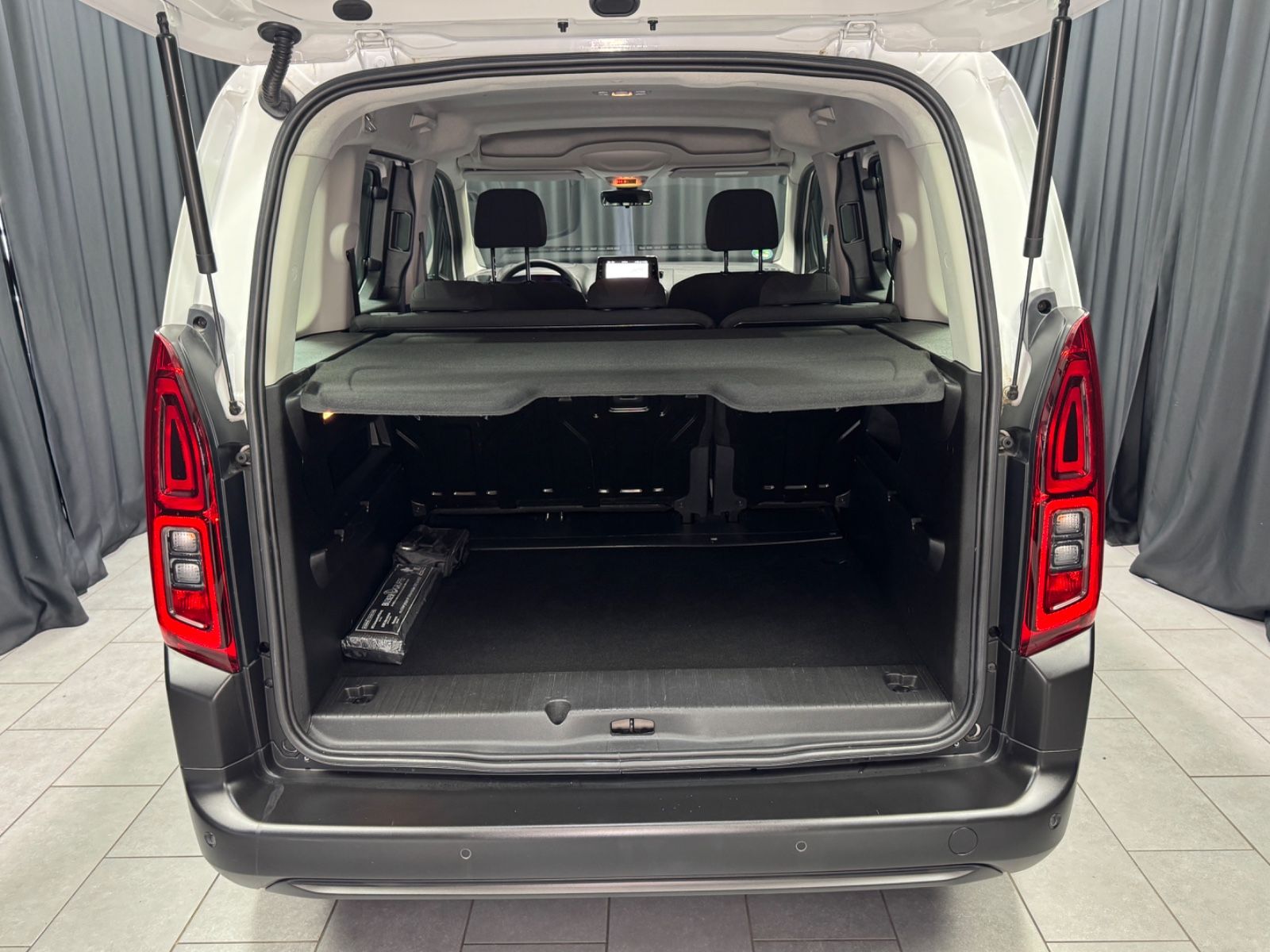 Fahrzeugabbildung Citroën Berlingo Live Pack M|NAVI|PDC|1.HAND