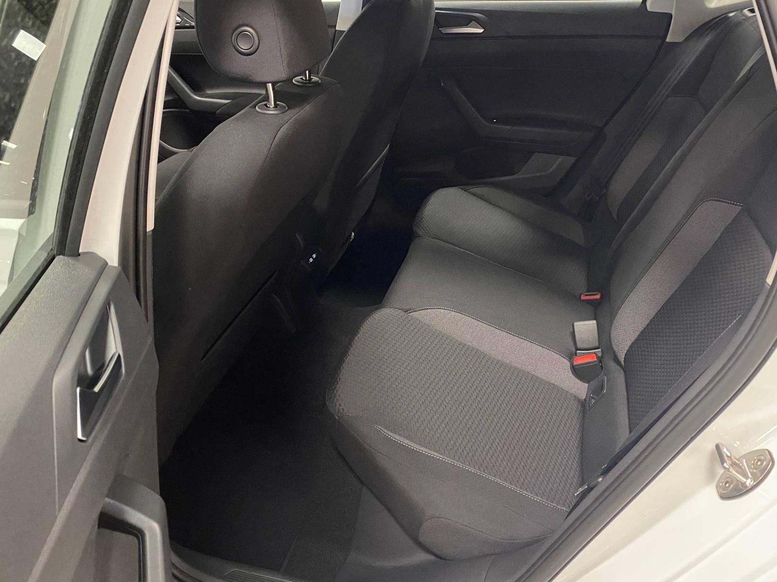 Fahrzeugabbildung Volkswagen Polo 1.0 TSI Life APP+KLIMA+KAMERA+PDC+SITZHEI++