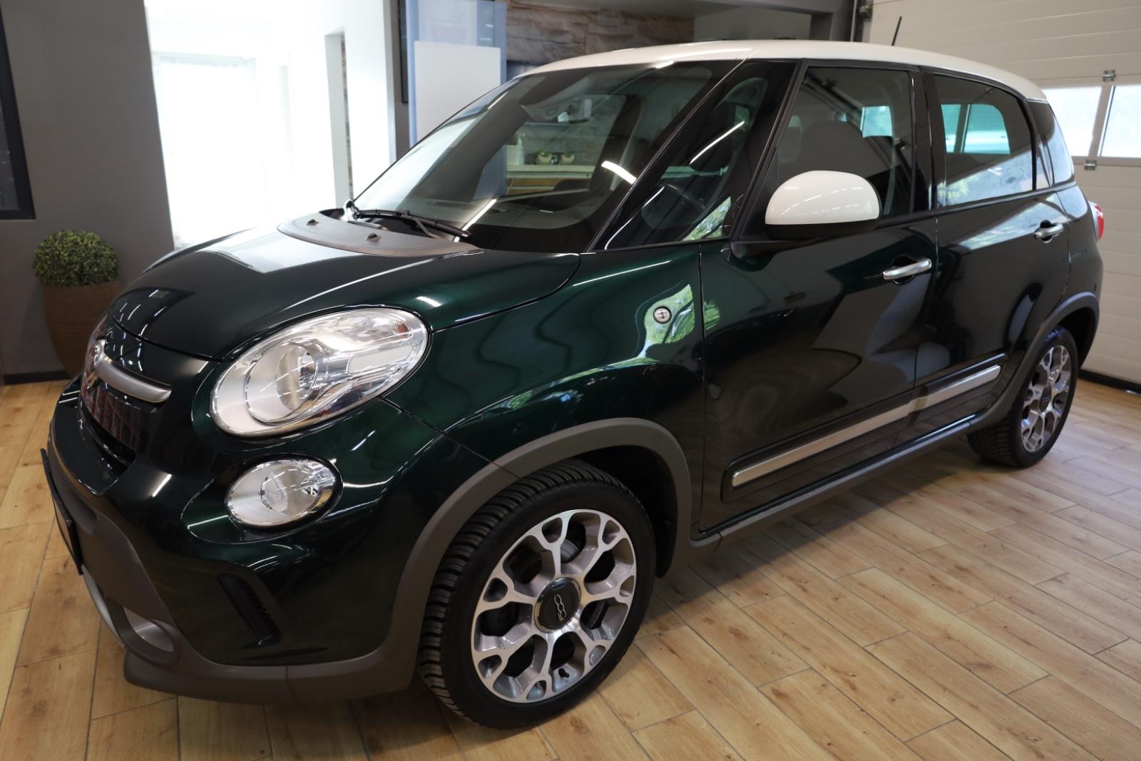 Fiat 500L Trekking/1Hand/Navi/Tempomat /PDC