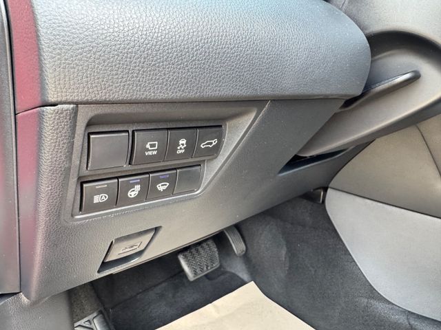 Toyota Yaris  Cross Hybrid FWD Elegant 360