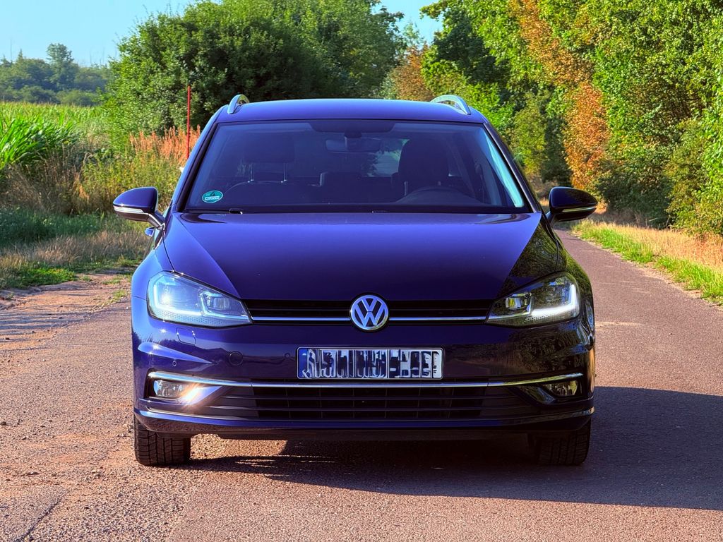 Image of Volkswagen Golf