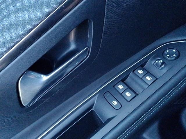 Peugeot 3008 Allure Pack *3 JAHRE GARANTIE* Navi Digital